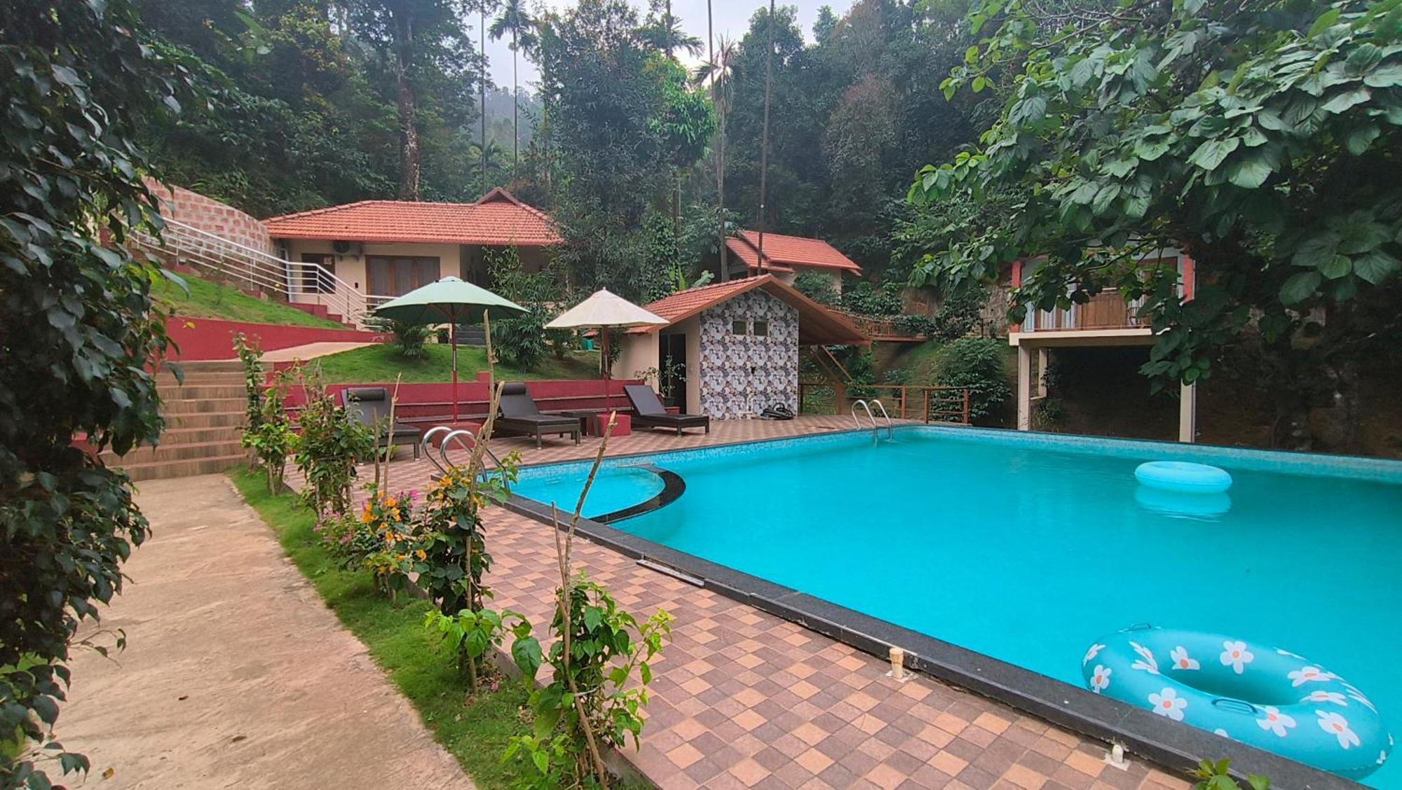 Hill Crest Resort - Coorg Madikeri Bagian luar foto