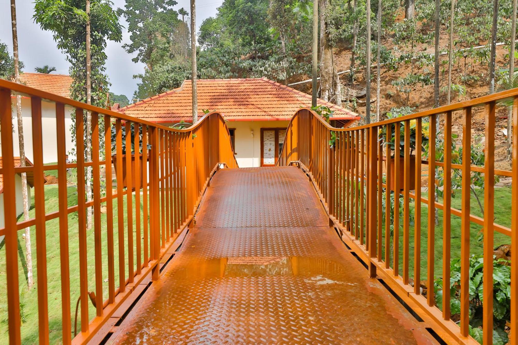Hill Crest Resort - Coorg Madikeri Bagian luar foto