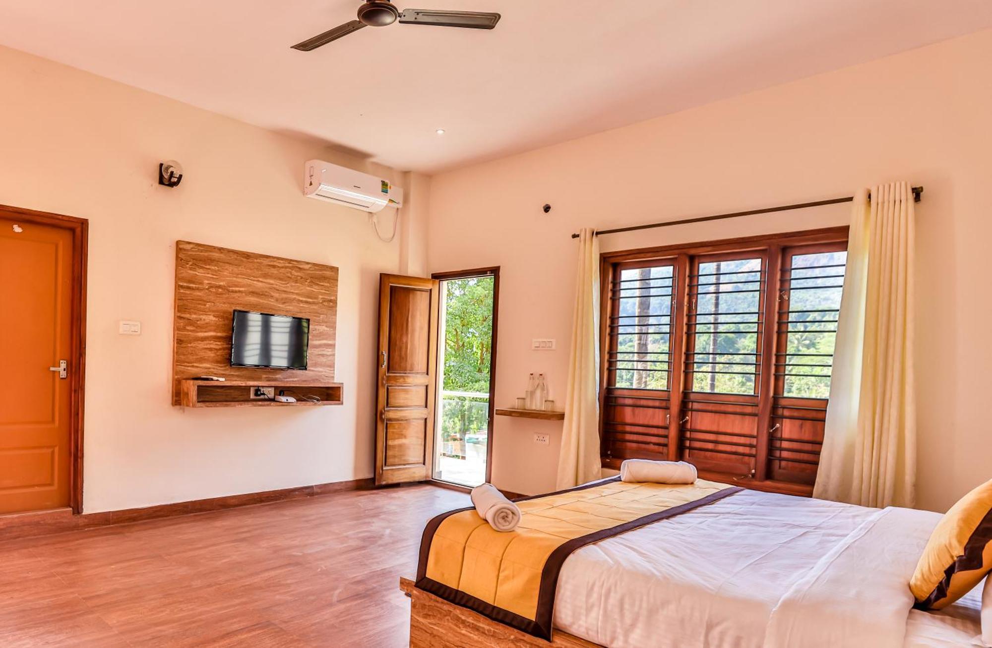 Hill Crest Resort - Coorg Madikeri Bagian luar foto